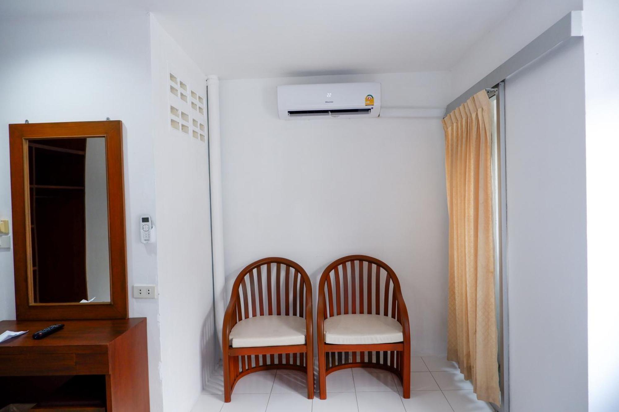 18 Coins Budget Hotel Pattaya Pokój zdjęcie