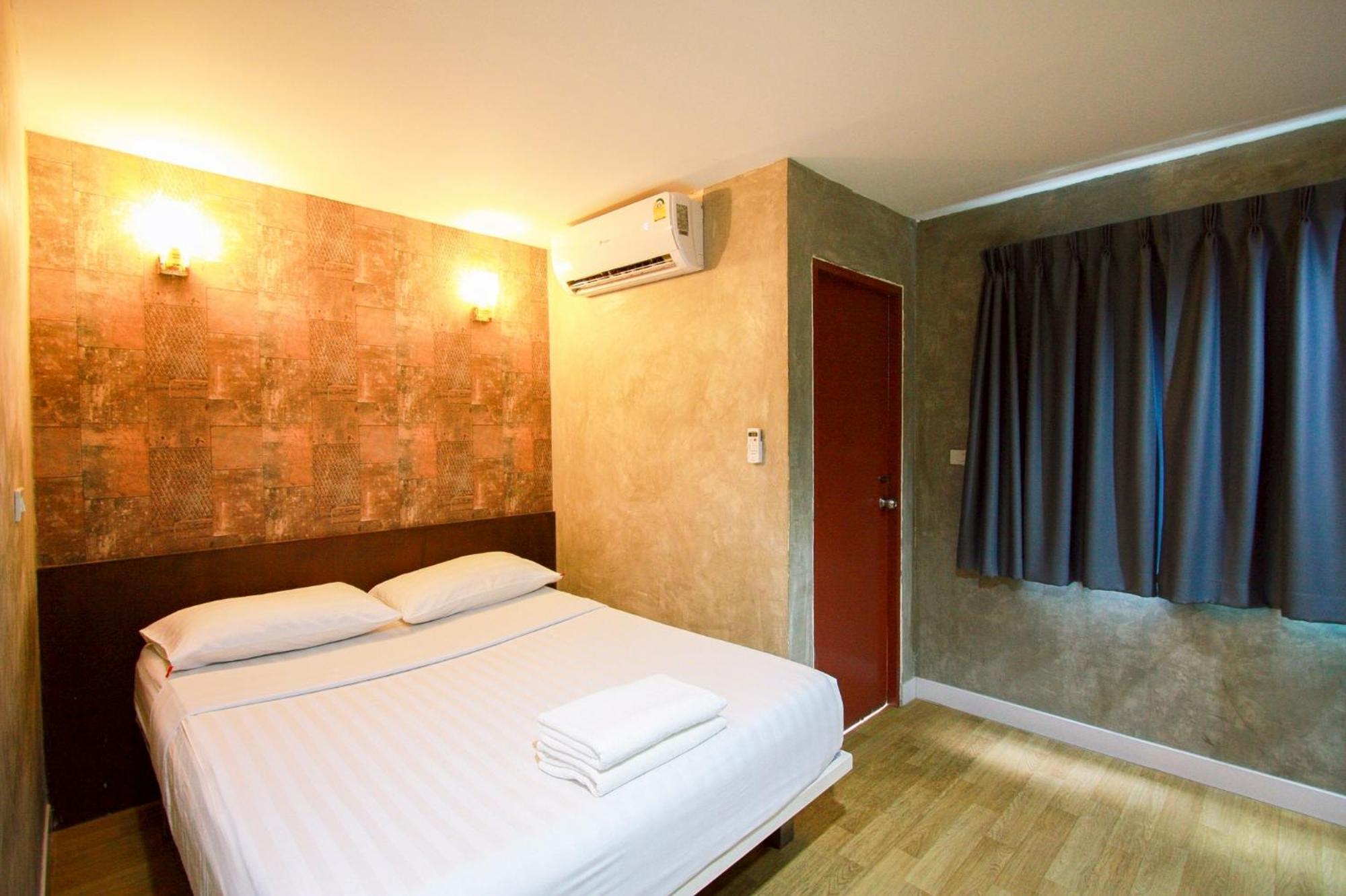 18 Coins Budget Hotel Pattaya Pokój zdjęcie