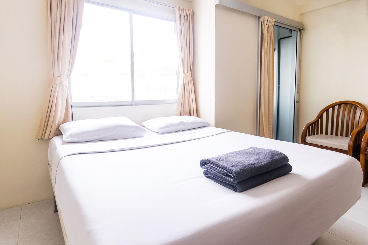 18 Coins Budget Hotel Pattaya Zewnętrze zdjęcie